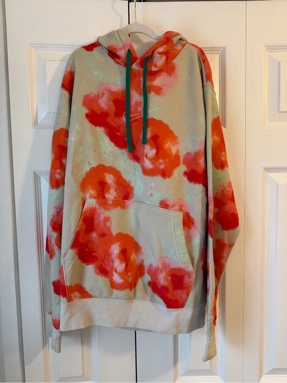 Nike Tie-Dye Hoodie in Floral Print